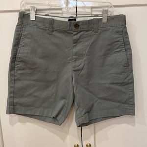 Mens Jcrew shorts 30 waist 7 inch inseam